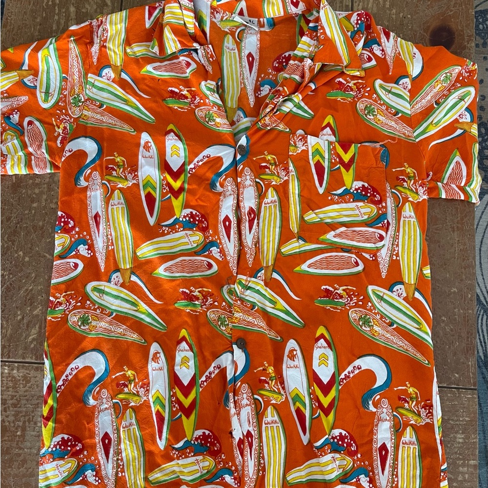 Vibrant Kapal Orange Surfboard Print Men's Shirt